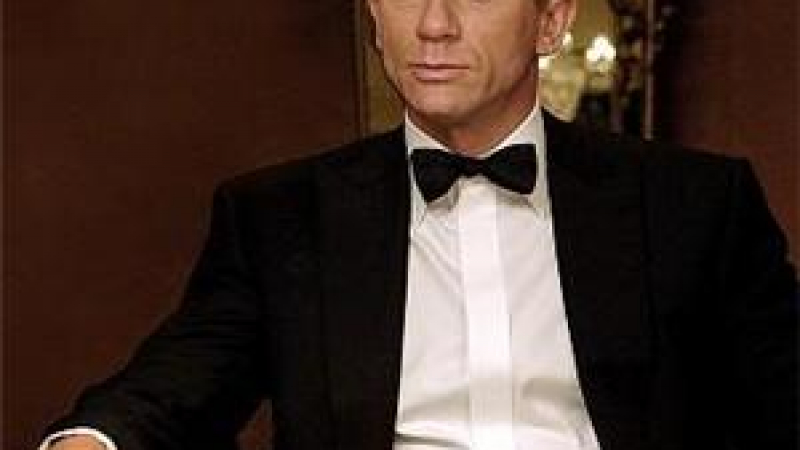 Агент 007 се подложи на пластична операция заради нараняване