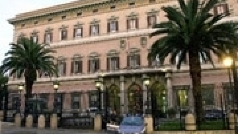 Германец се опита да продаде американското посолство в Рим