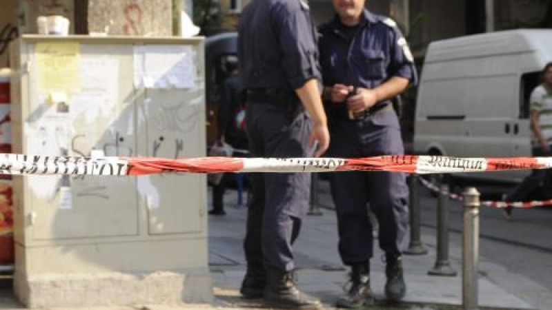 Полицаи на оглед в офиса на "Атака" заради смъртните заплахи