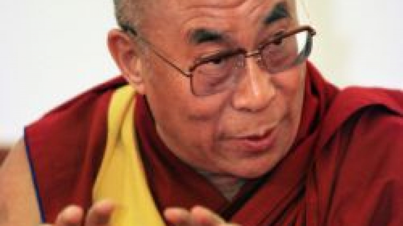 Далай Лама спира борбата за автономия на Тибет