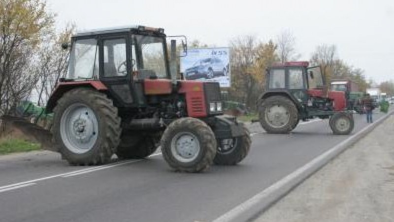 Земеделци блокират утре пътища в Северна България