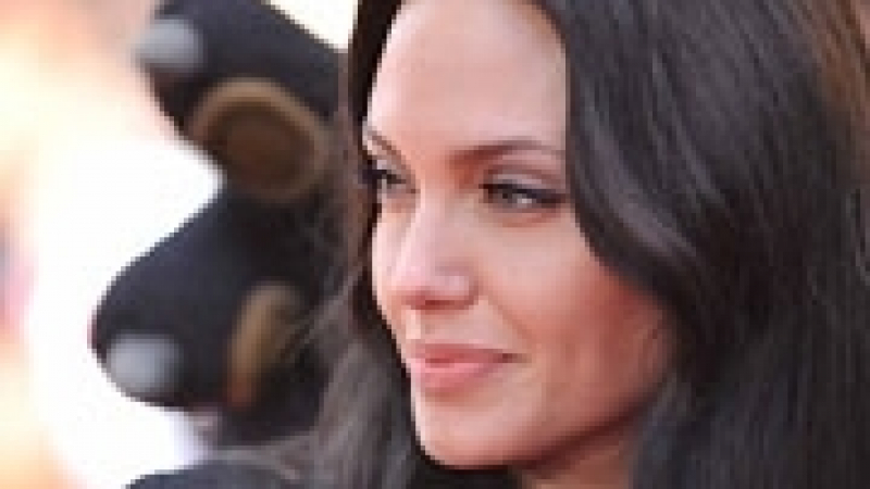 Ще канят Анджелина Джоли на Фестивала в Сан Ремо