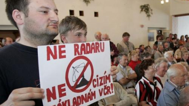 30 чешки кметове протестират срещу противоракетния щит