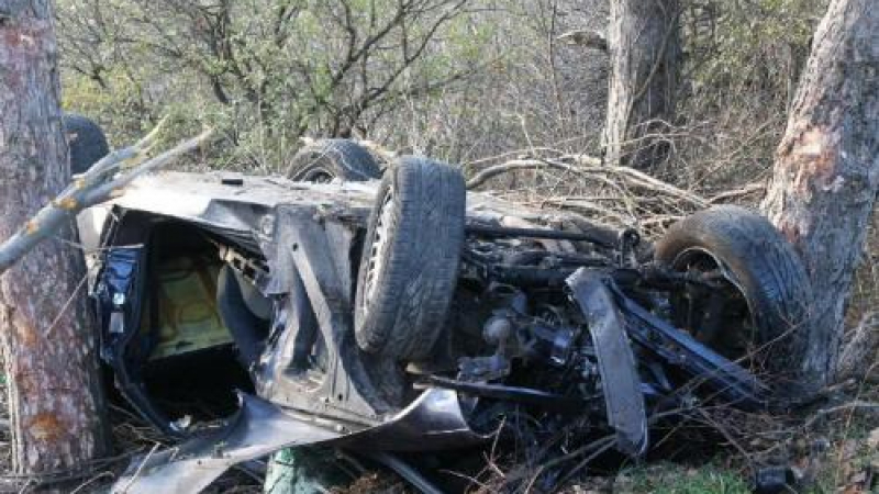 Двама военни загинаха при катастрофа край Плевен 
