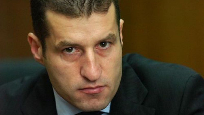 Надзорният съвет на «Булгартабак» взе решение да освободи Христо Лачев