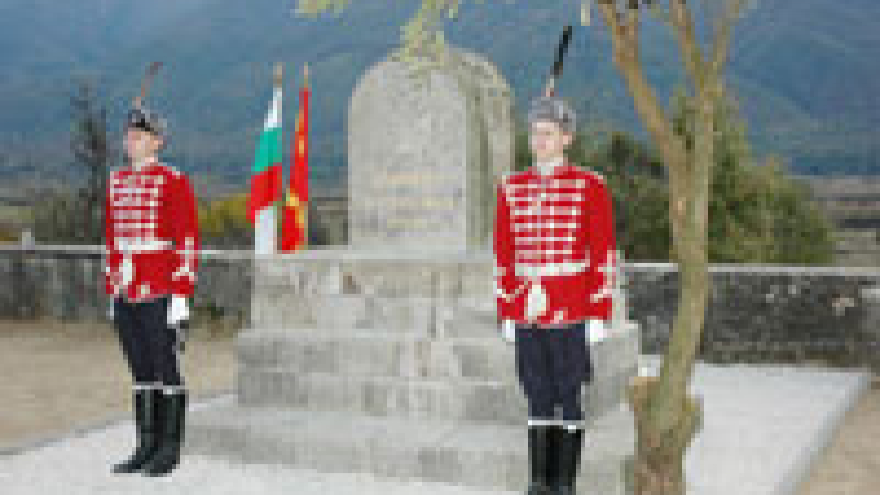 Атаката срещу България: В македонското съзнание нямало място за български паметници