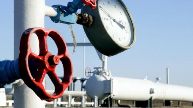 "Газпром" ще намали цената на природния газ за България с 30-40%