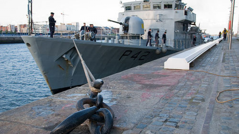 Руски кораб спаси от пирати холандски контейнеровоз
