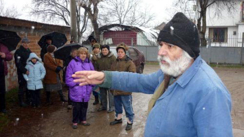 Хасковска вилна зона стои без вода цяла година, ще съди ВиК