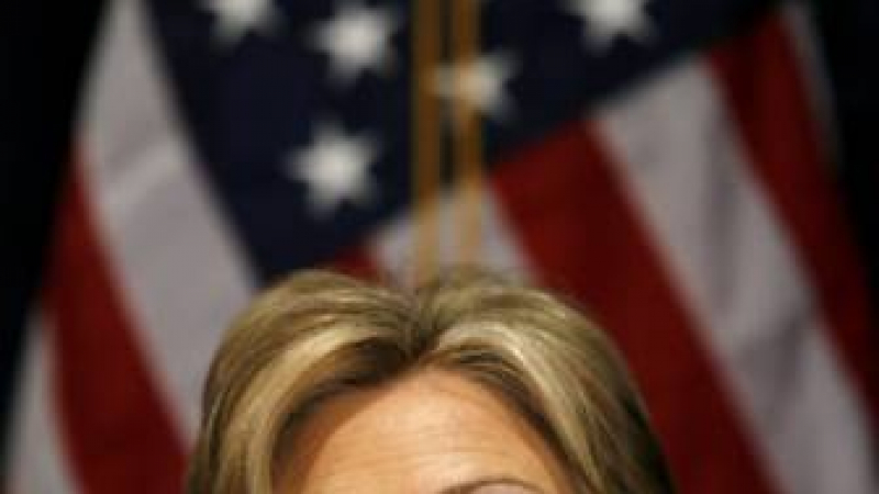 Хилари Клинтън положи клетва като държавен секретар