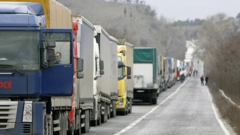 Вдигнаха блокадата на гръцката граница 