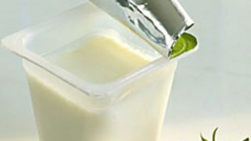 Има известна доза истина за содата каустик в млякото
