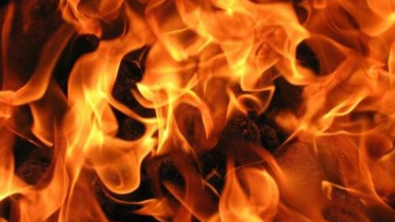 Възрастен мъж загина при пожар в "Люлин"
