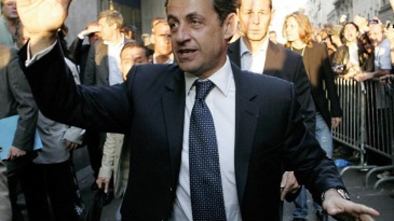 Саркози и Берлускони се договориха за строеж на АЕЦ в Италия