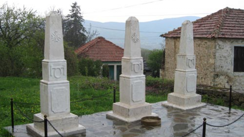 ВМРО: Да не се допуска оскверняване на българските военни паметници в Македония