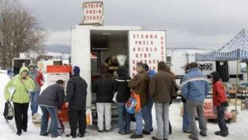 Словаци пътуват на пазар в Полша за по-евтино