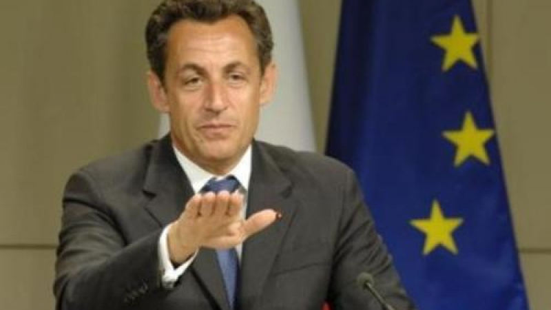 Арестуваха мъж, заплашвал Саркози