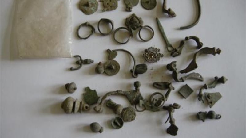 Антични предмети иззеха от къща на 29-годишен 