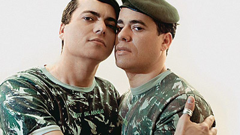 Армията на САЩ уволни 11 войници за месец заради открит хомосексуализъм