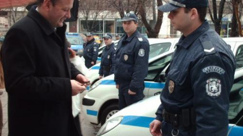 Миков поиска от полицаите в Бургас да са по-силни 
