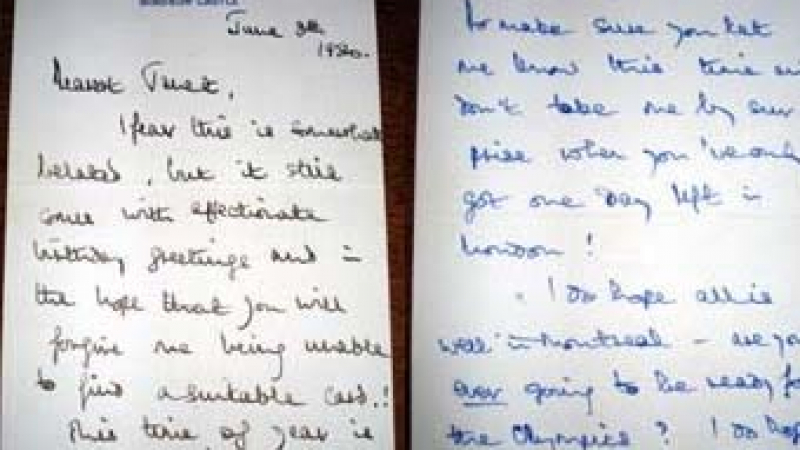 Любовни писма на принц Чарлс продадени за 30 000 долара