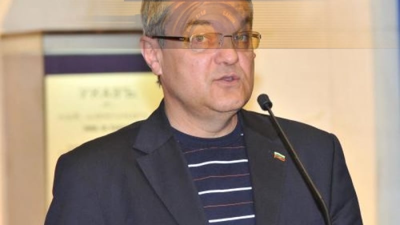Петков: Преференциално гласуване може да дискредитира изборите 