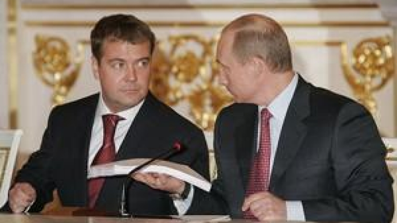 Медведев: Аз взимам основните решения в държавата 