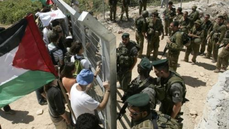 Израел наложи блокада на Западния Бряг за Пасха