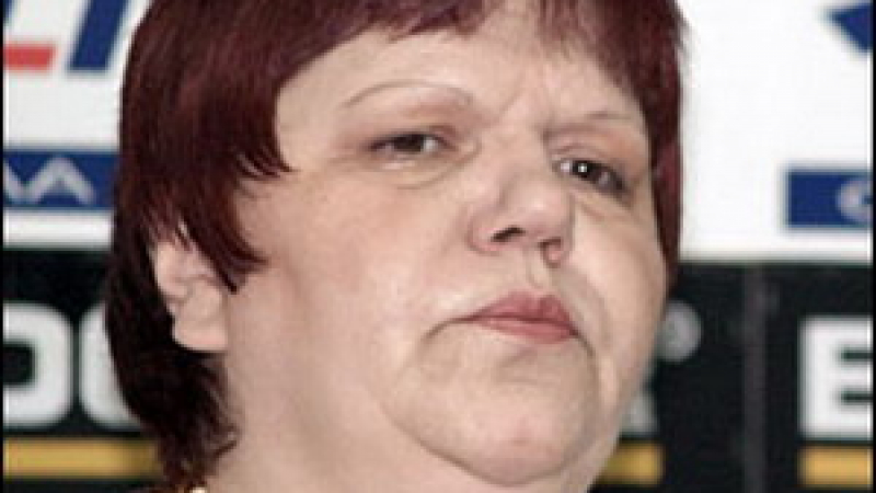 НДСВ праща кабинета на съд заради Ирена Кръстева 

