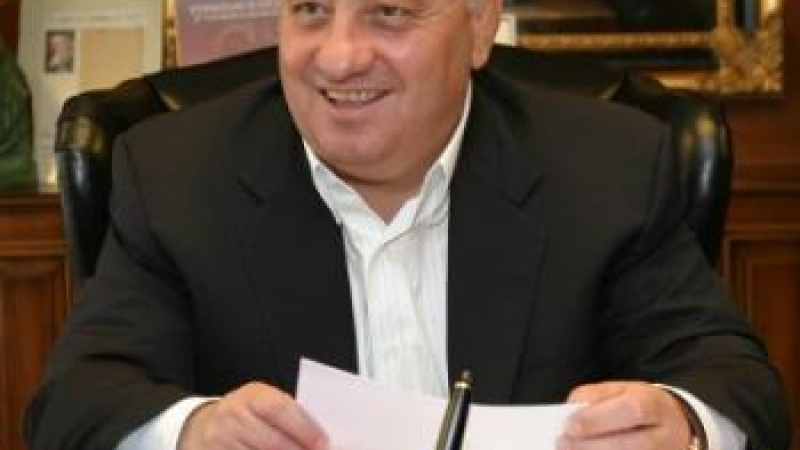 Георги Гергов натиска  Бонев да стопира мераците на  Борисов за ревизии в Панаира 