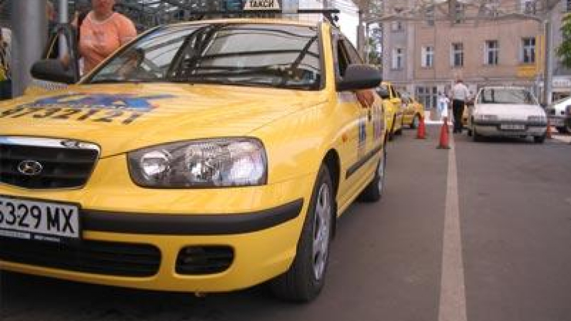 Таксита ще возят безплатно инвалиди на изборите 