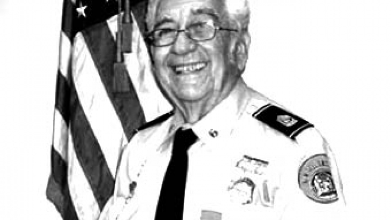 Най-старият действащ полицай в САЩ почина на 84 г.