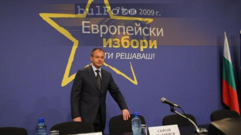 Станишев готов на коалиция с ГЕРБ в името на националните интереси