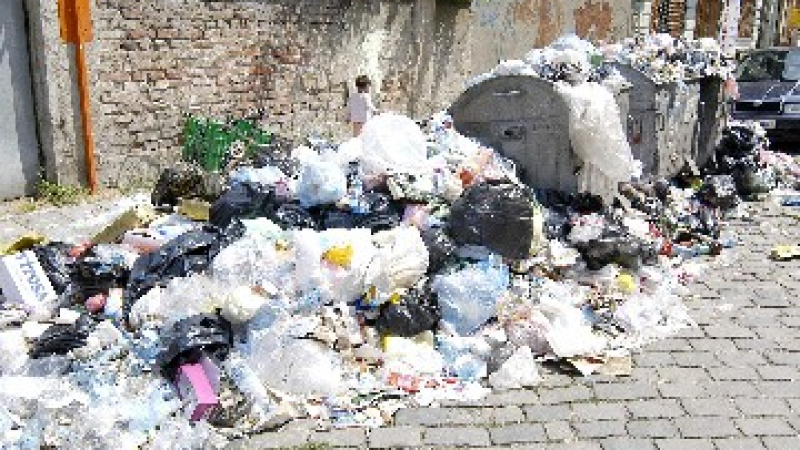 КС образува дело за спор по законопроект за Управление на отпадъците 