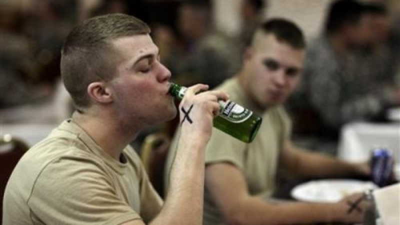 Нараства злоупотребата с алкохол в американската армия