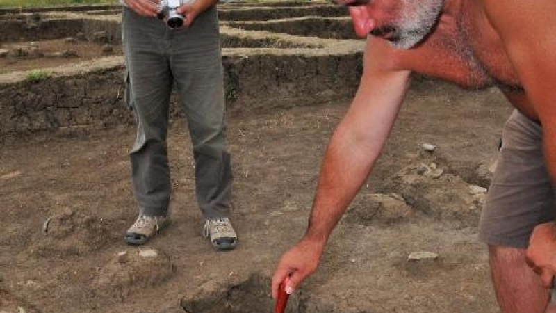 Цяло тракийско селище разкриват археолози край Нова Загора 