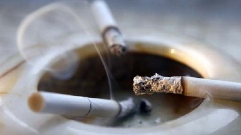 Най-младият пушач в света е на 2,5 годинки