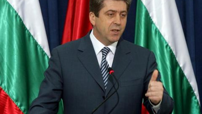 Първанов връчва мандата за  кабинета на Борисов 