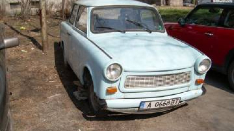 Общината започва акция за събиране на стари автомобили в София 
