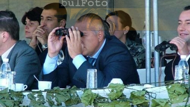 Бойко Борисов проверява подчинените си за конфликт на интереси