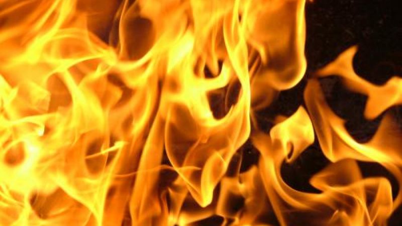 Мъж запали апартамента си в Кюстендил