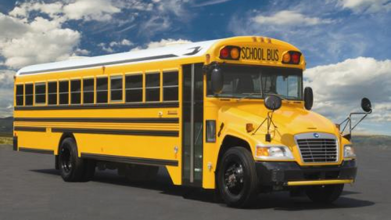 Фалшив училищен автобус с 2 тона марихуана