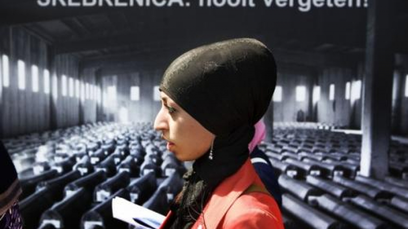 Босненски сърбин получи 30-год. присъда заради клането в Сребреница