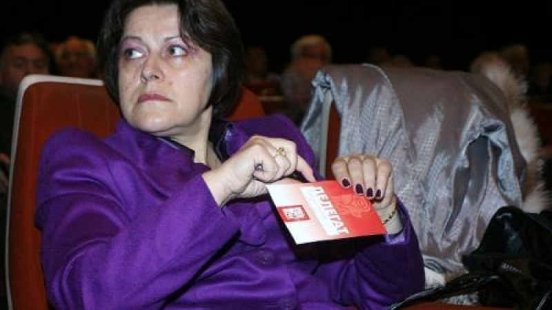 Дончева: Лобита не биха приели лидер на БСП, когото не могат да манипулират