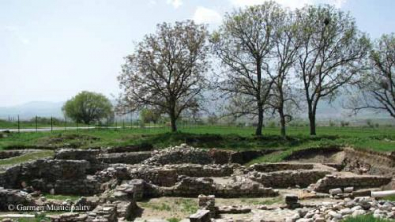 2 тона боклуци събраха от римски път в Балкана