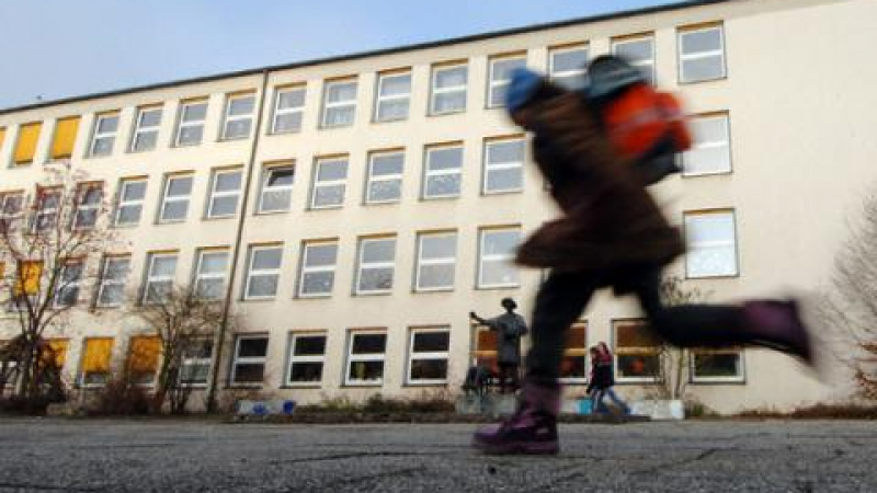 Грипът затваря и 3 училища във Варна