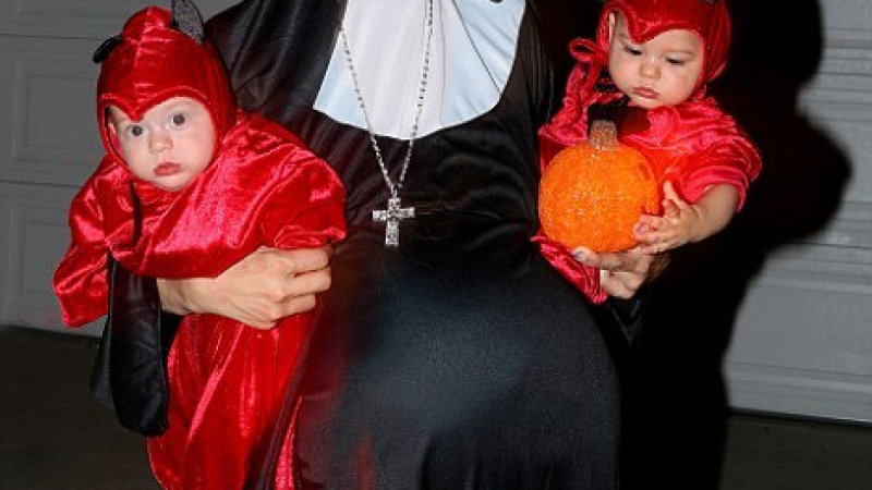 Бременна монахиня с 8 дяволчета