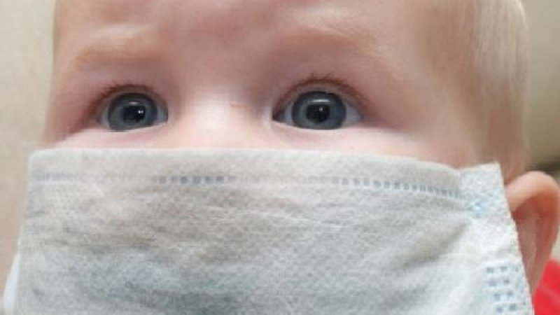 Тригодишно дете с доказан свински грип