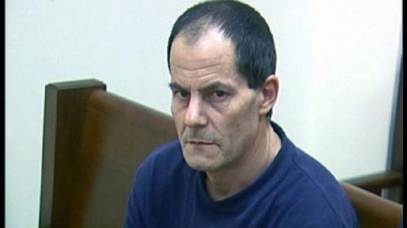 Серийният убиец Момата застава на подсъдимата скамейка за двойно убийство