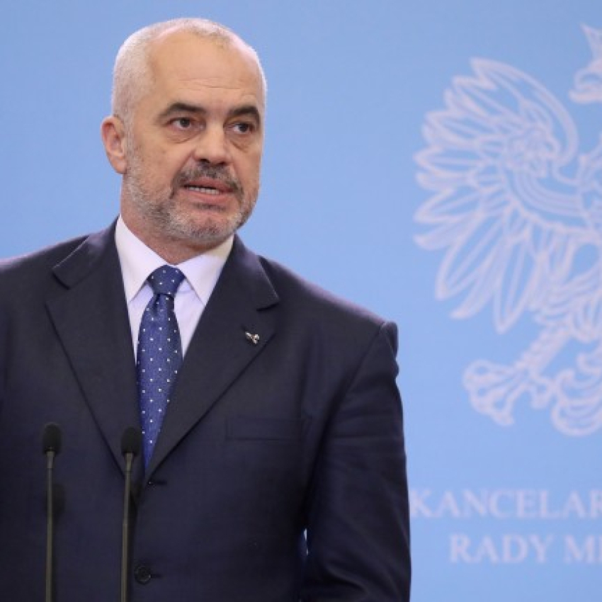 Скандал! Албанският премиер нападна България с отвратителни думи за секс и Александър Македонски 